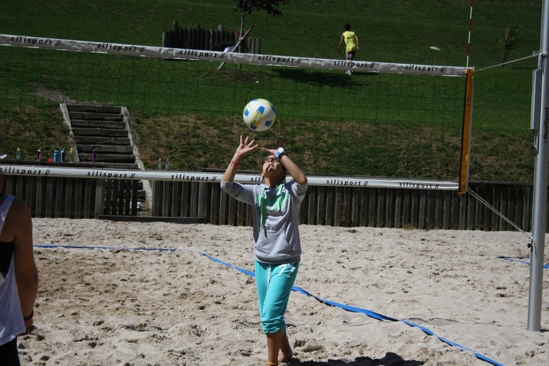 Village Camps International Summer Camp Leysin, Switzerland 2026-08-15 https://www.villagecamps.com/journals_admin/images/706-23-volley (26).jpg